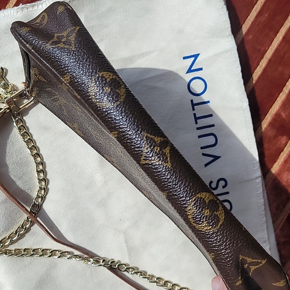 Louis Vuitton Pochette Vintage w/Dust Bag - Picture 16 of 16